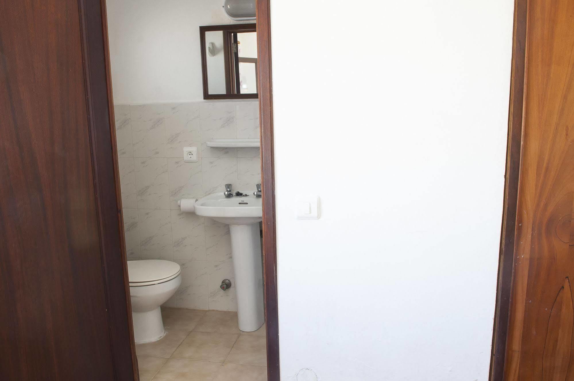 Surfing Concept Hostel Кала Ратьяда Экстерьер фото